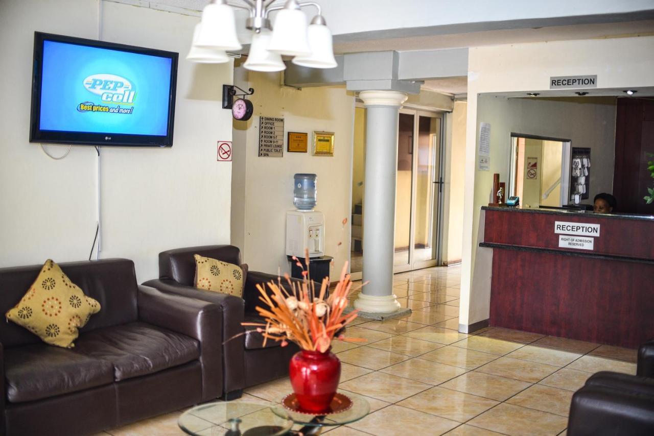 Tshedza Guest Lodge Луис Трикард Екстериор снимка